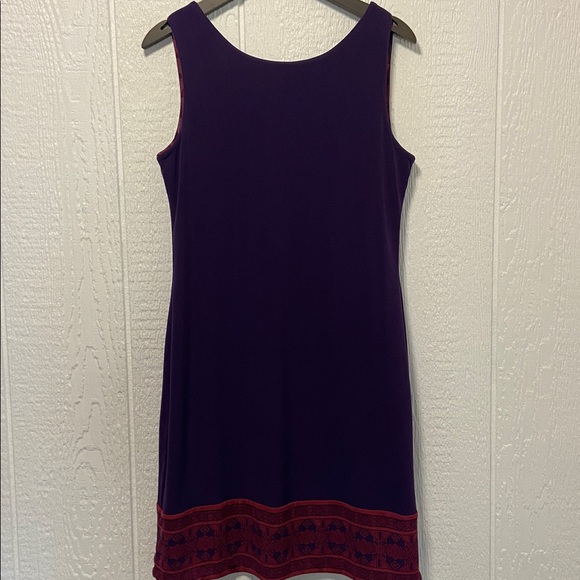 Dress - Picture 4 of 5